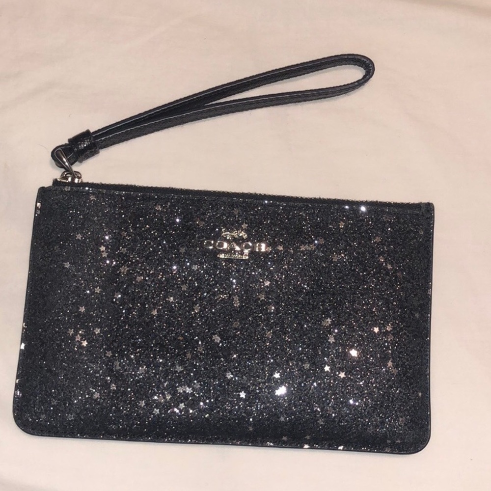 COACH WRISTLET like new barley used
